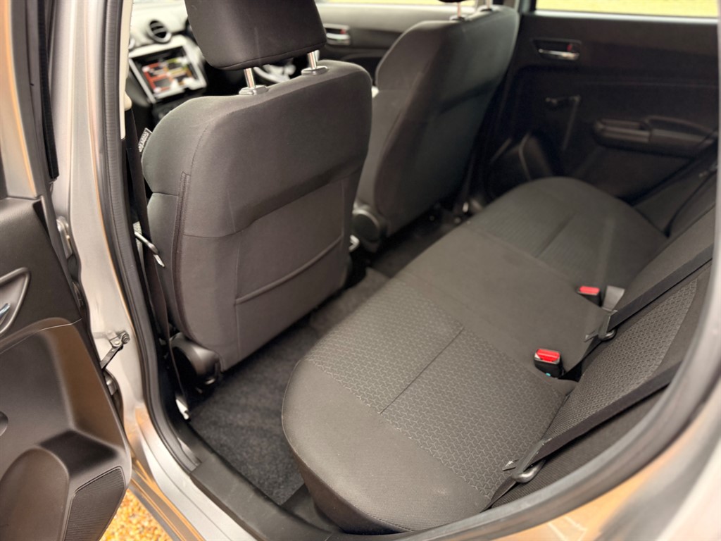 Used Suzuki Swift 2023 for sale - 77619543: Photo 24