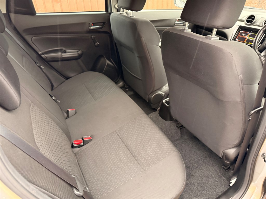 Used Suzuki Swift 2023 for sale - 77619543: Photo 28