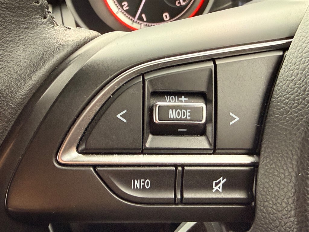 Used Suzuki Swift 2023 for sale - 77619543: Photo 36