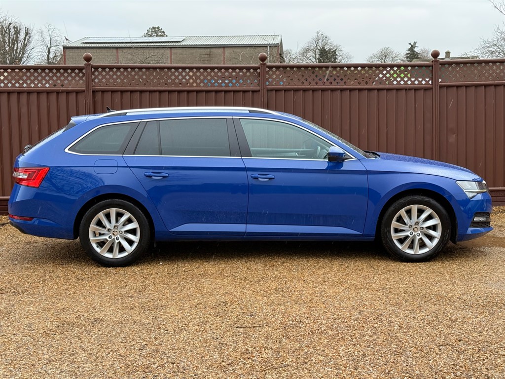 Used Skoda Superb 2023 for sale - 77619552: Photo 3