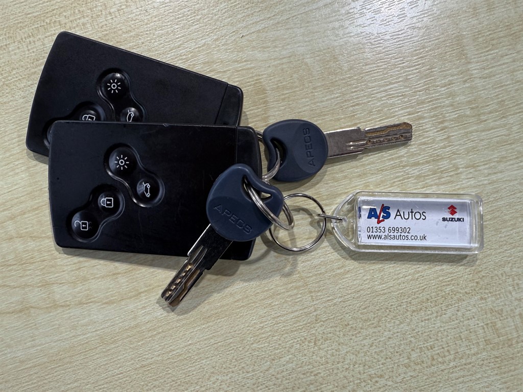 Used Renault Scenic 2012 for sale - 77619501: Photo 11