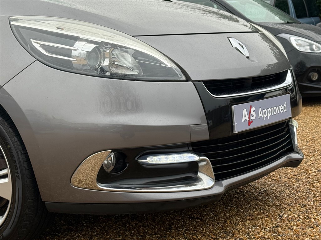 Used Renault Scenic 2012 for sale - 77619501: Photo 20