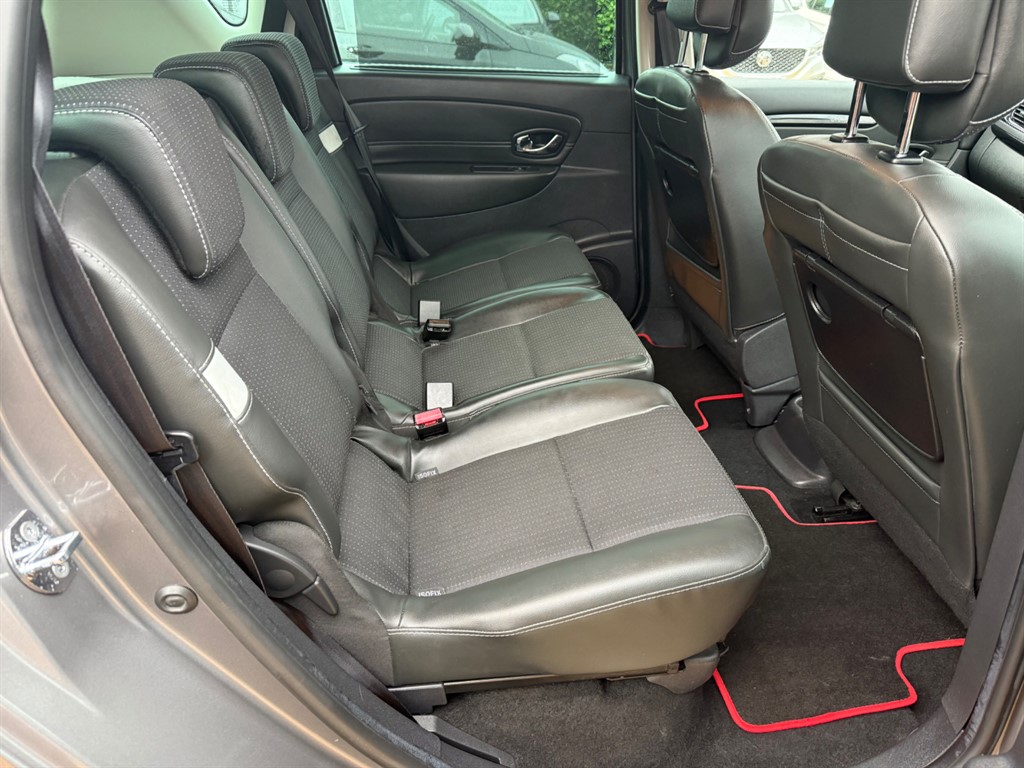 Used Renault Scenic 2012 for sale - 77619501: Photo 31