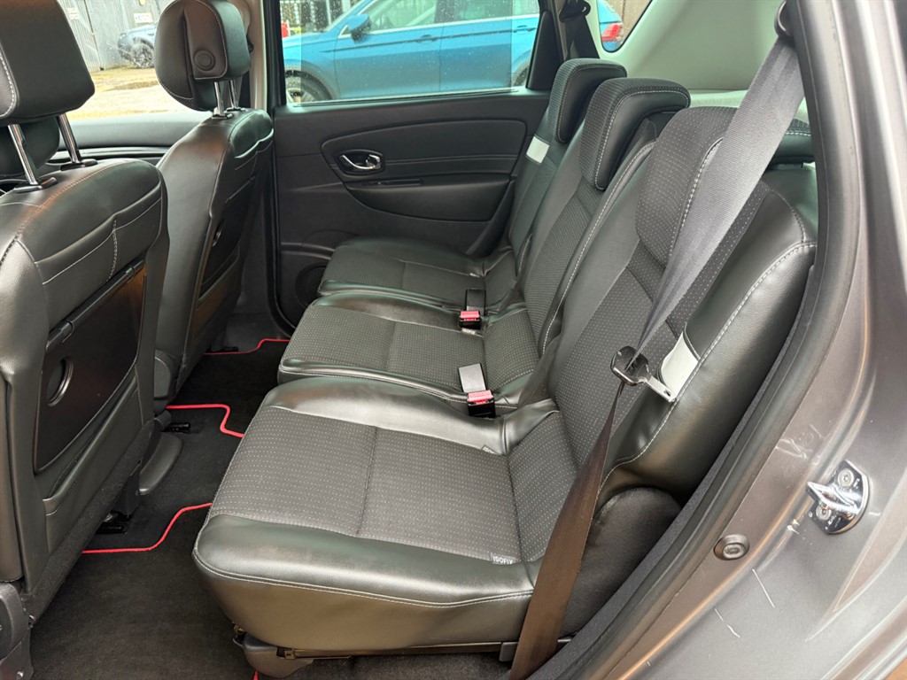 Used Renault Scenic 2012 for sale - 77619501: Photo 38