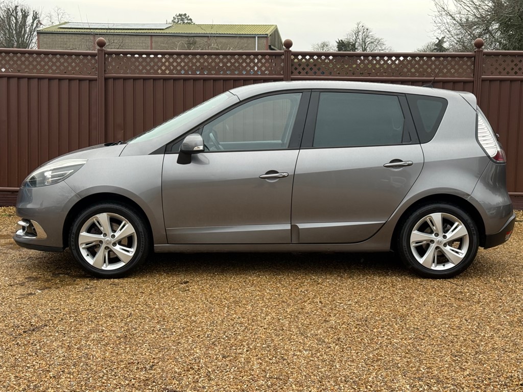 Used Renault Scenic 2012 for sale - 77619501: Photo 59