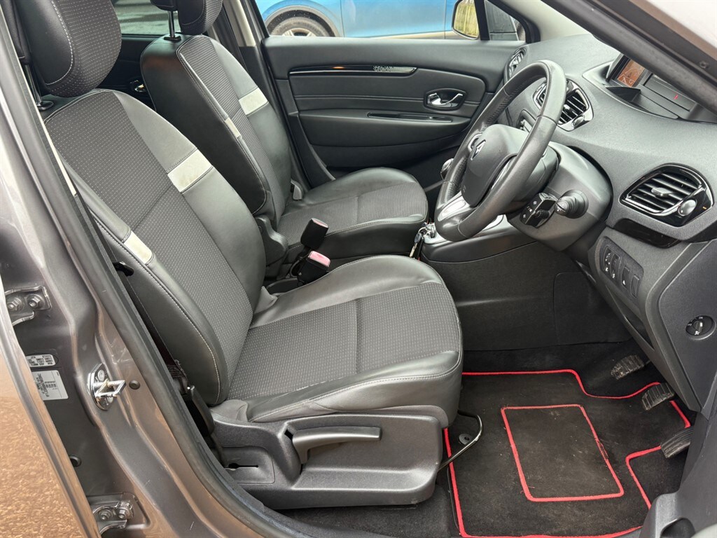 Used Renault Scenic 2012 for sale - 77619501: Photo 65