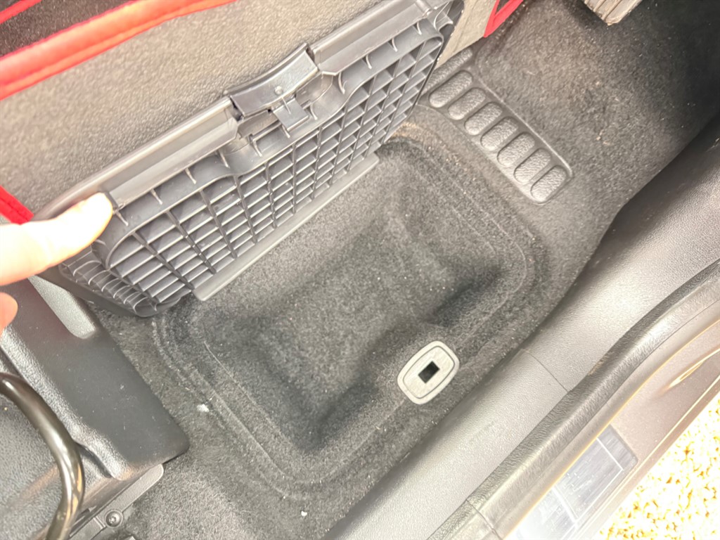 Used Renault Scenic 2012 for sale - 77619501: Photo 66