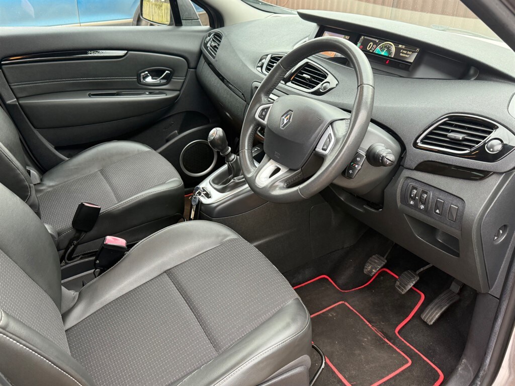 Used Renault Scenic 2012 for sale - 77619501: Photo 68