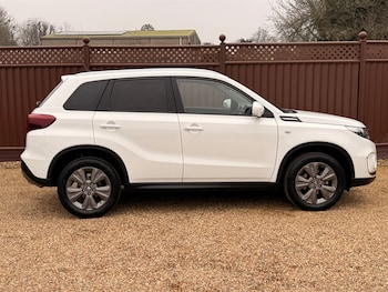 Used Suzuki Vitara 2023 for sale - 77619541: Photo