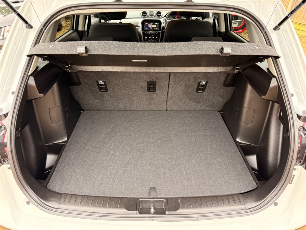 Used Suzuki Vitara 2023 for sale - 77619541: Photo 8