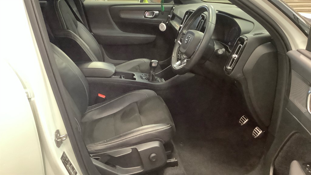 Used Volvo XC40 2020 for sale - 77619526: Photo 4