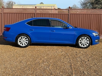 Used Skoda Superb 2020 for sale - 77619548: Photo