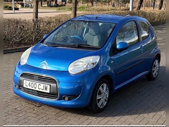 2009 (L) - 1.0i VTR 3dr Long MOT First Car and Cheap Tax HATCHBACK