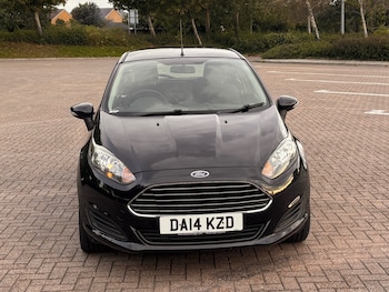 Used Ford Fiesta 2014 for sale - 75952322: Photo