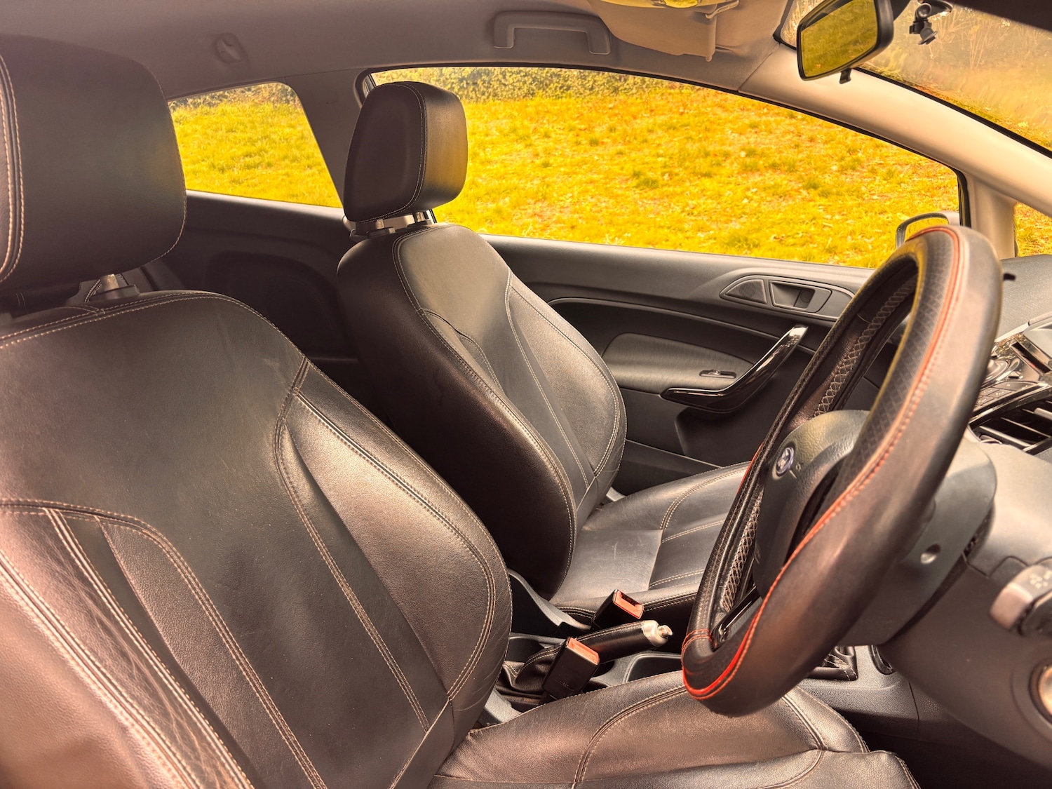 Used Ford Fiesta 2011 for sale - 76735013: Photo 13