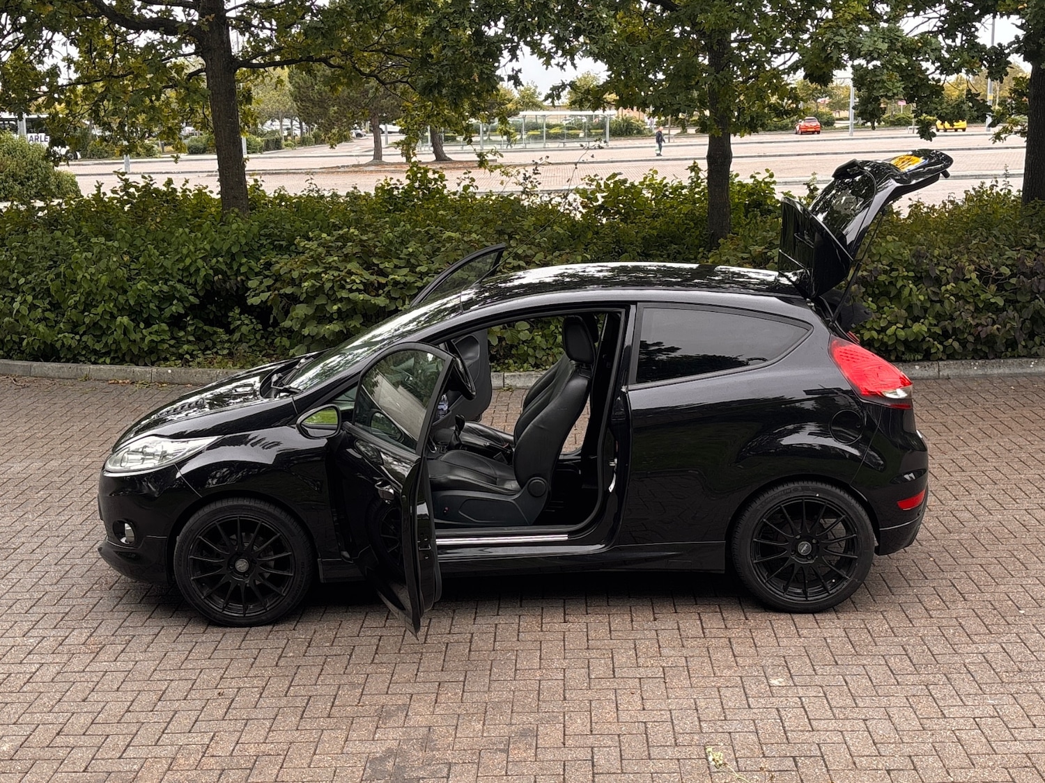 Used Ford Fiesta 2011 for sale - 76735013: Photo 20