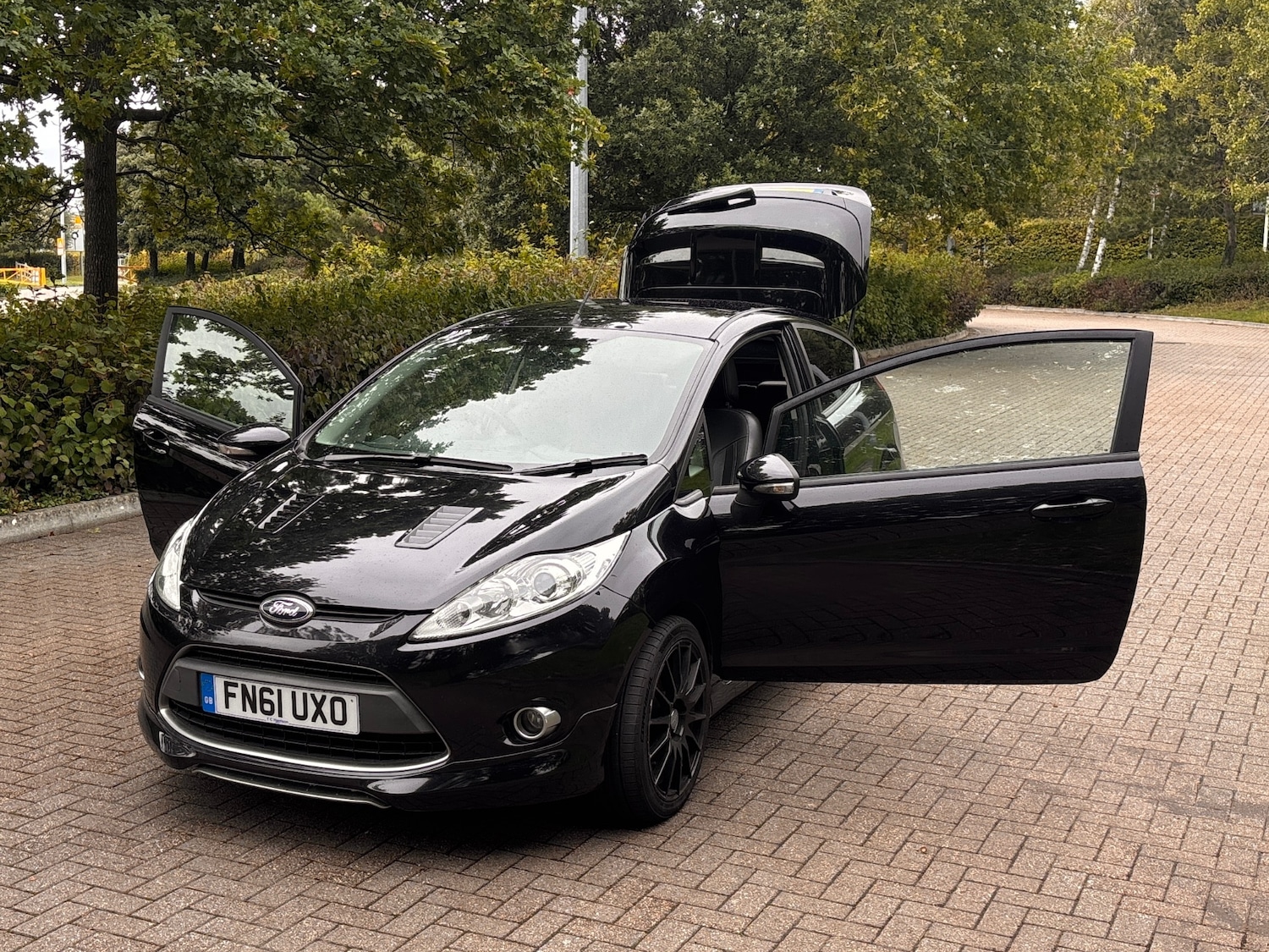 Used Ford Fiesta 2011 for sale - 76735013: Photo 21