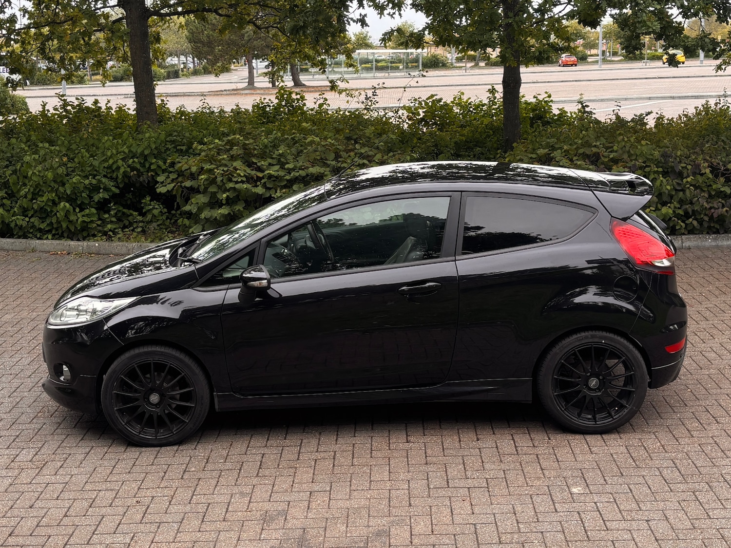 Used Ford Fiesta 2011 for sale - 76735013: Photo 9