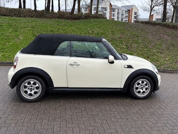 Used MINI Convertible 2013 for sale - 77561128: Photo