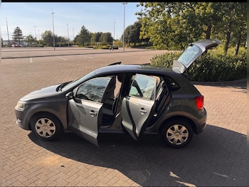Used Volkswagen Polo 2011 for sale - 76316846: Photo 4
