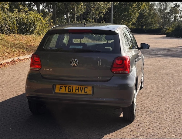 Used Volkswagen Polo 2011 for sale - 76316846: Photo 7