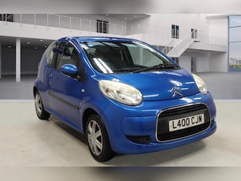 2009 (L) - 1.0i VTR 3dr