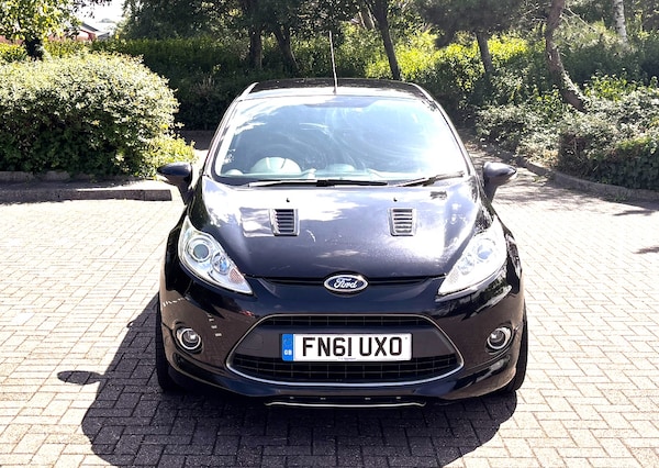 Used Ford Fiesta 2011 for sale - 76328858: Photo 6