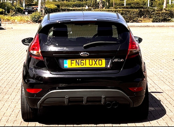 Used Ford Fiesta 2011 for sale - 76328858: Photo 9