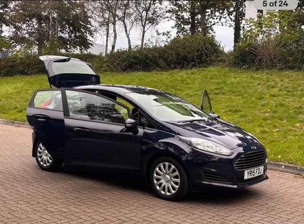Used Ford Fiesta 2015 for sale - 76316718: Photo 10