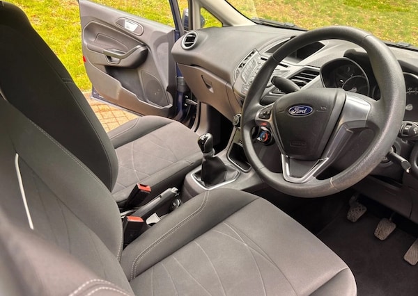 Used Ford Fiesta 2015 for sale - 76316718: Photo 13