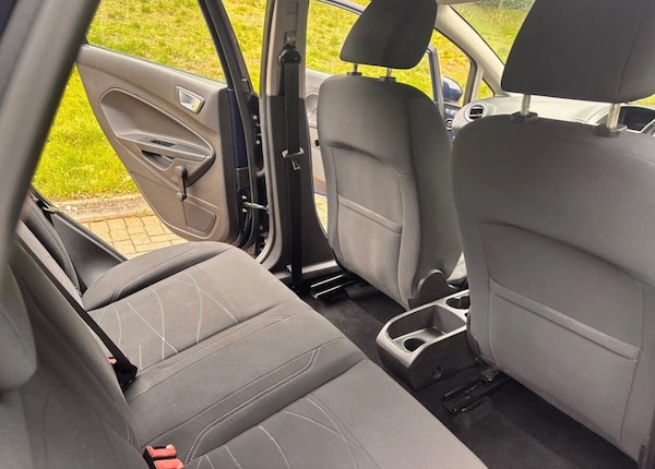 Used Ford Fiesta 2015 for sale - 76316718: Photo 15
