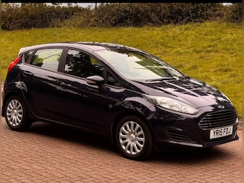 Used Ford Fiesta 2015 for sale - 76316718: Photo 2