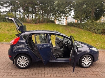 Used Ford Fiesta 2015 for sale - 76316718: Photo 4