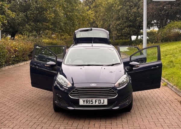 Used Ford Fiesta 2015 for sale - 76316718: Photo 7