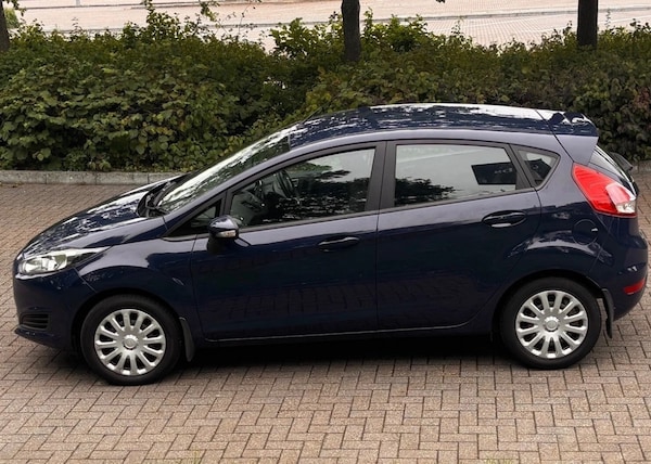 Used Ford Fiesta 2015 for sale - 76316718: Photo 9
