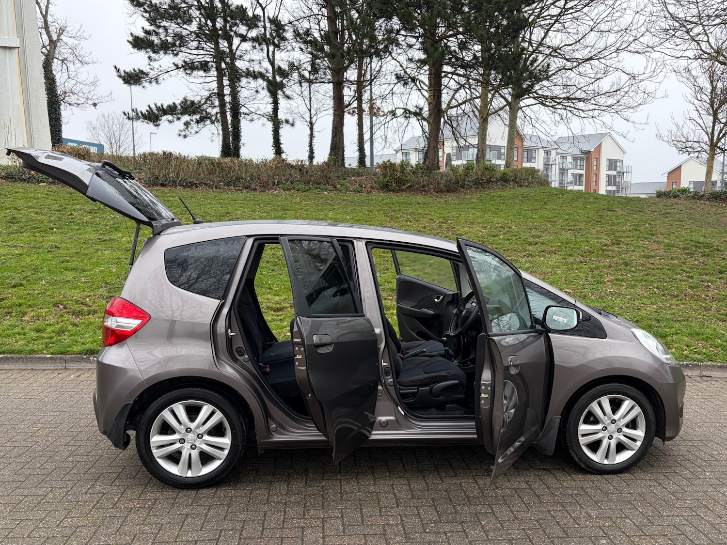 Used Honda Jazz 2012 for sale - 77881435: Photo 26