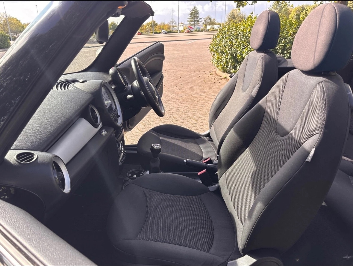 Used MINI Convertible 2013 for sale - 77453570: Photo 16