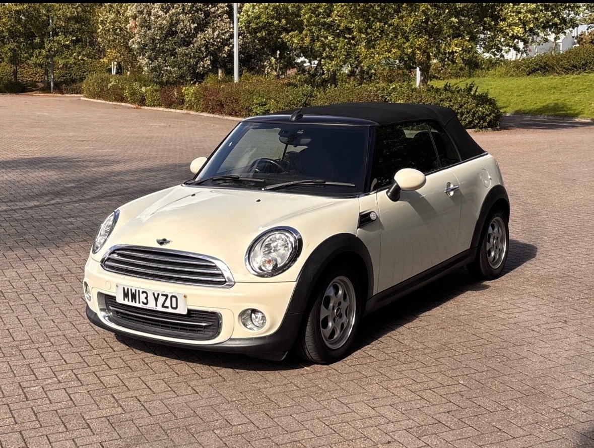Used MINI Convertible 2013 for sale - 77453570: Photo 23