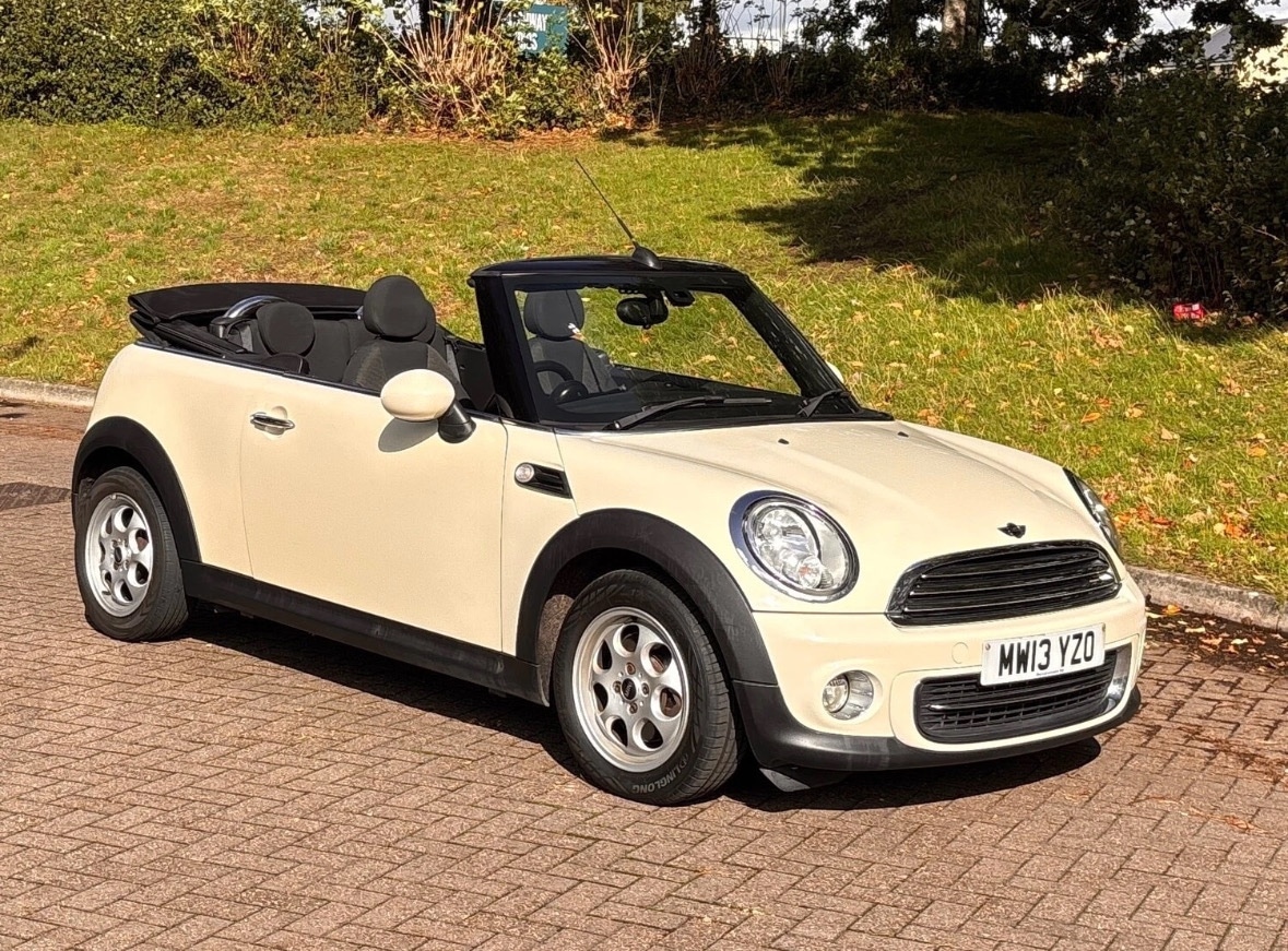 Used MINI Convertible 2013 for sale - 76940170: Photo 26