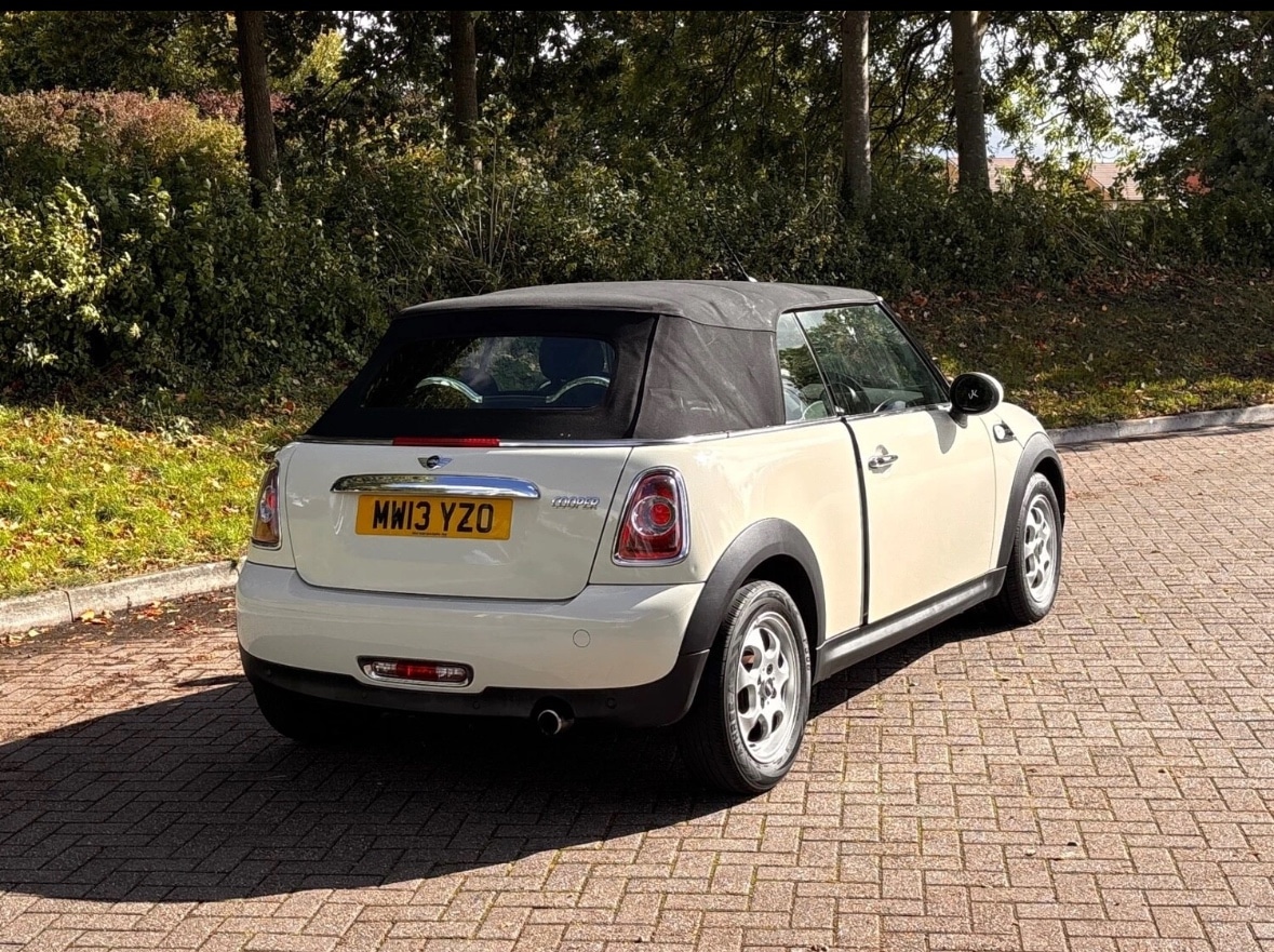 Used MINI Convertible 2013 for sale - 76940170: Photo 27