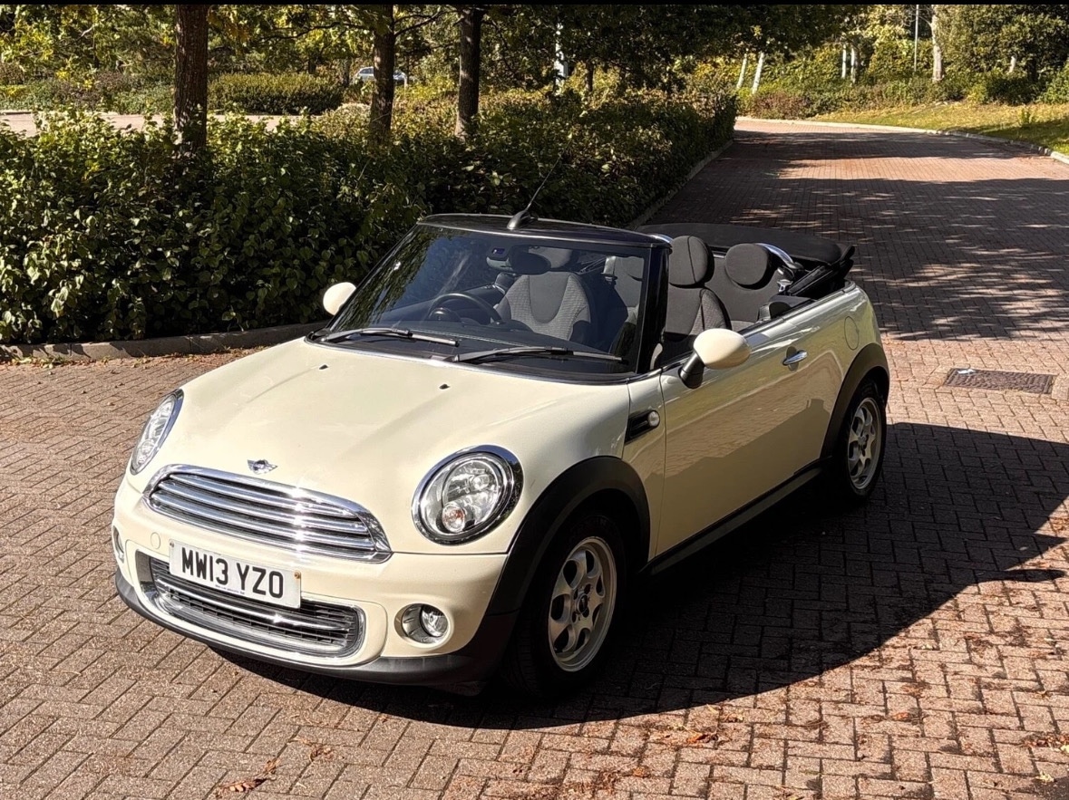 Used MINI Convertible 2013 for sale - 76940170: Photo 29
