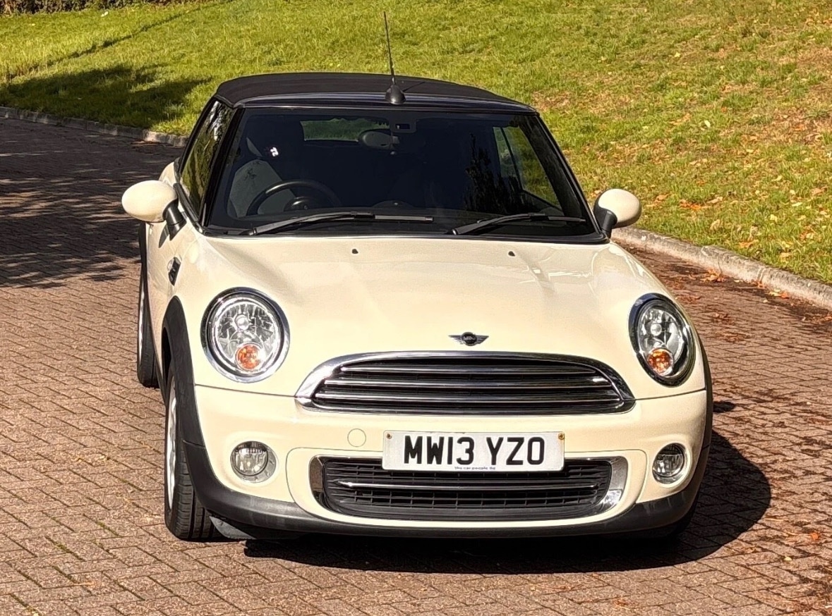 Used MINI Convertible 2013 for sale - 76940170: Photo 32
