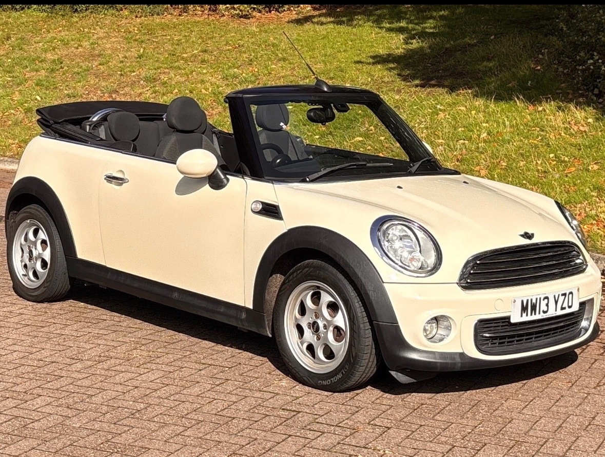 Used MINI Convertible 2013 for sale - 76940170: Photo 35