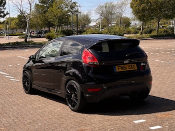 Used Ford Fiesta 2011 for sale - 75535355: Photo