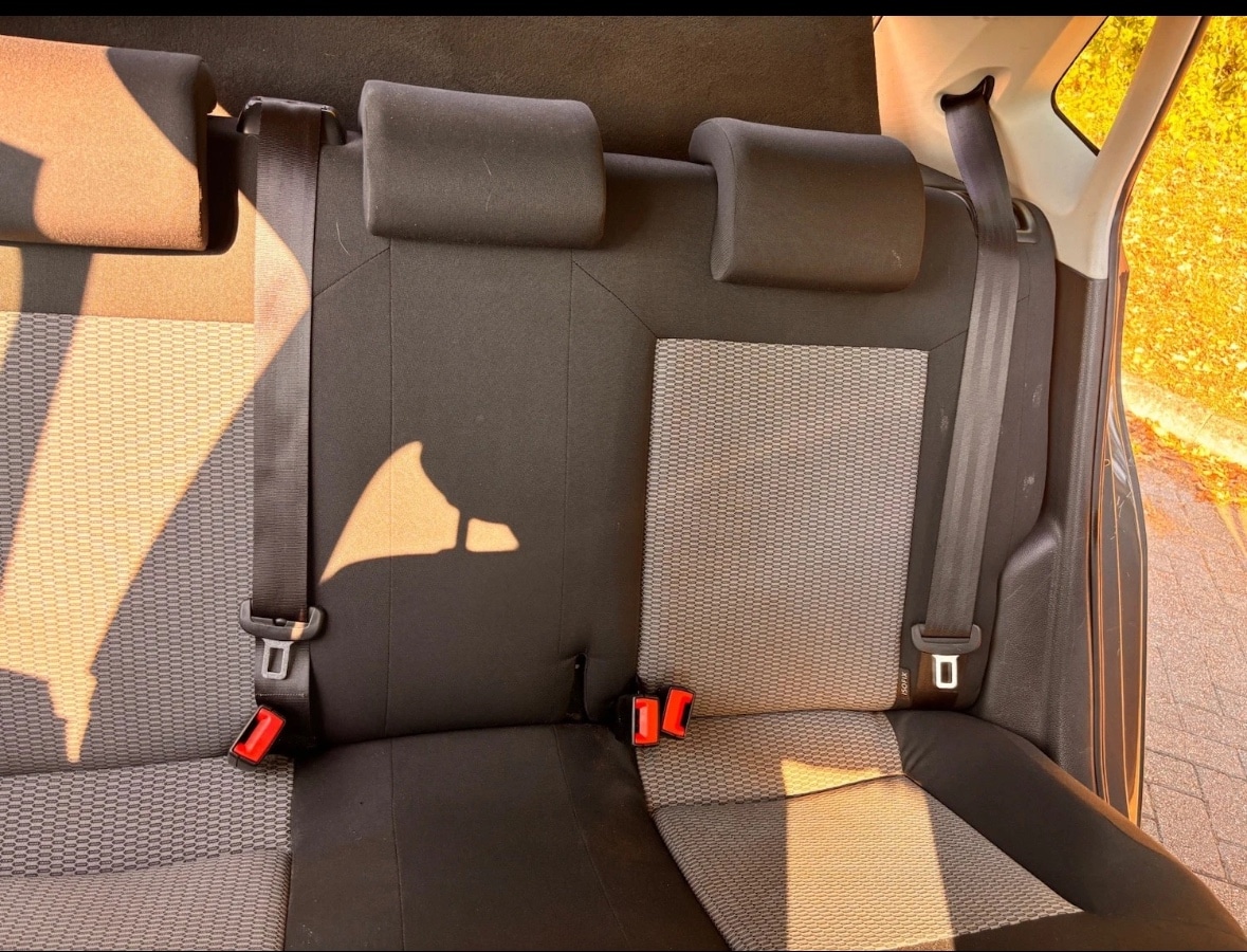 Used Volkswagen Polo 2011 for sale - 76940227: Photo 13