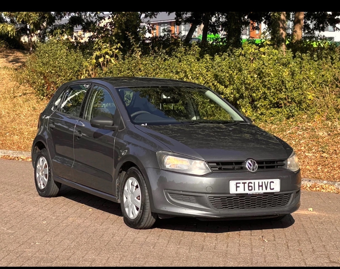 Used Volkswagen Polo 2011 for sale - 76940227: Photo 30