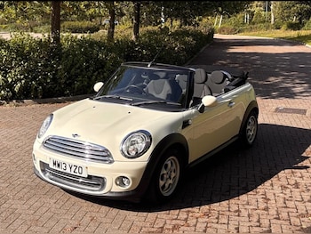 Used MINI Convertible 2013 for sale - 77099725: Photo