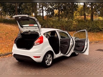 Used Ford Fiesta 2015 for sale - 76316724: Photo 4