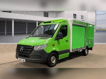 Used Mercedes-Benz Sprinter 2019 for sale - 77707070: Photo