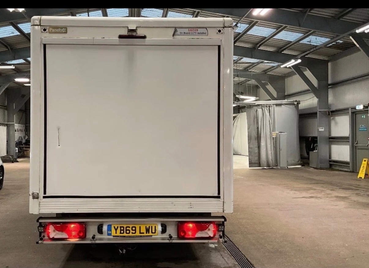 Used Mercedes-Benz Sprinter 2019 for sale - 77707070: Photo 8